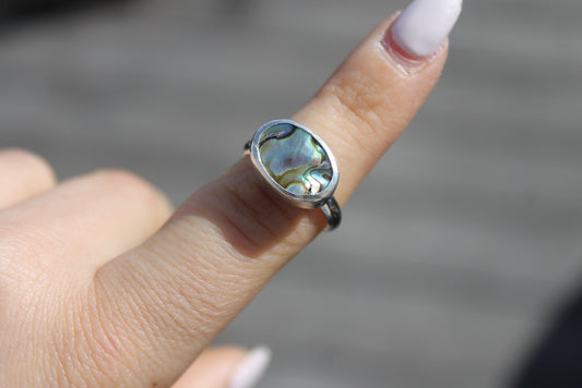 Abalone oval Ring