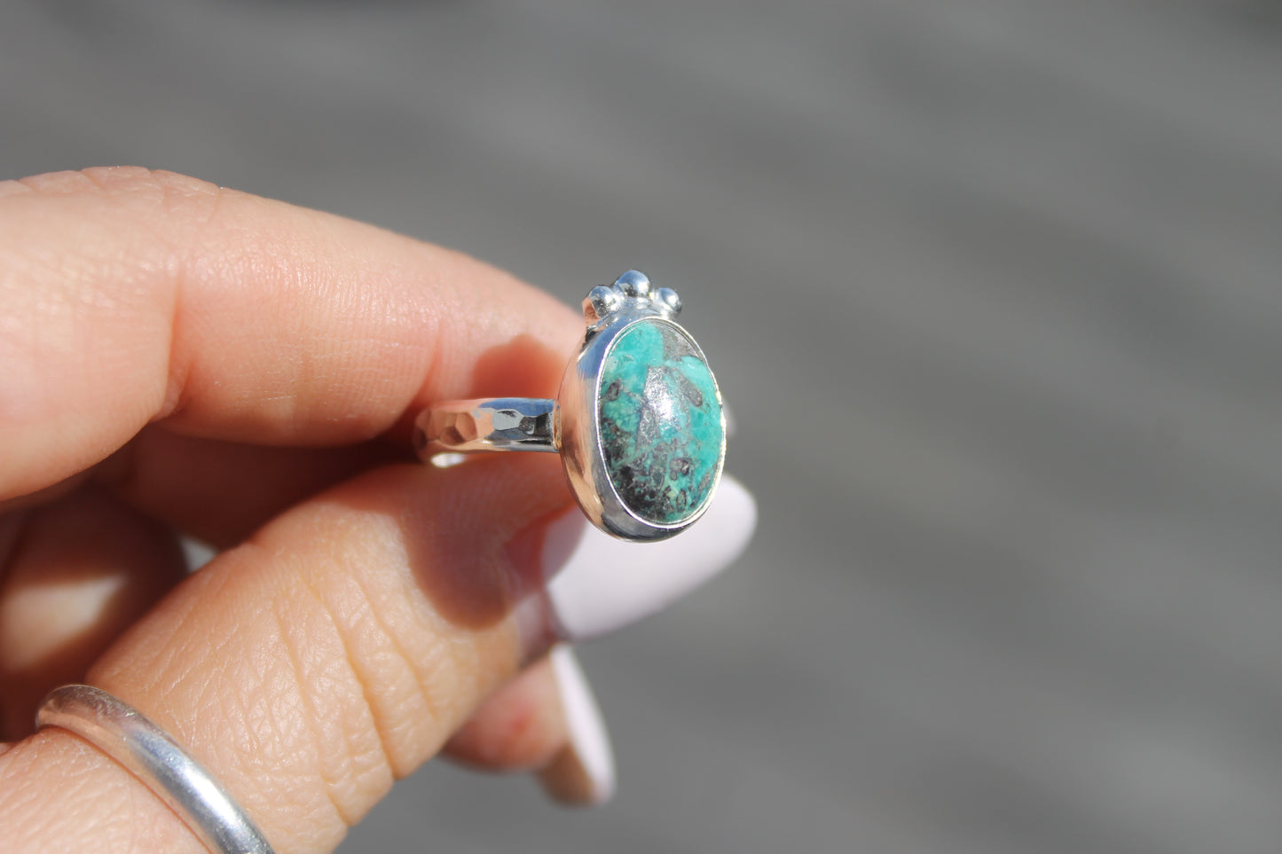 Turquoise w/ ball accents size 6