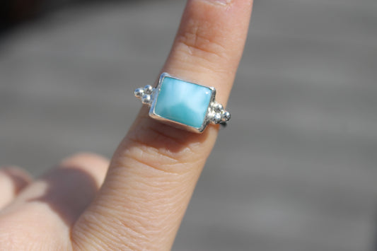 Larimar square with accents size 6.75